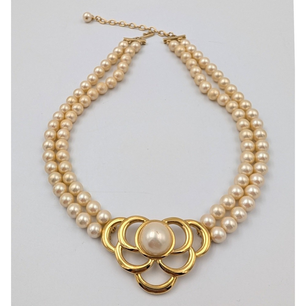 VTG Trifari TM Double Strand Faux Pearl Choker Necklace Cream Gold Tone 80s READ